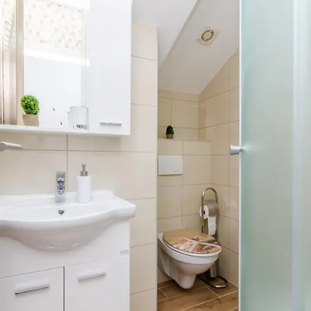 Apartment With A Parking Space Banici, Dubrovnik - 23176 *
