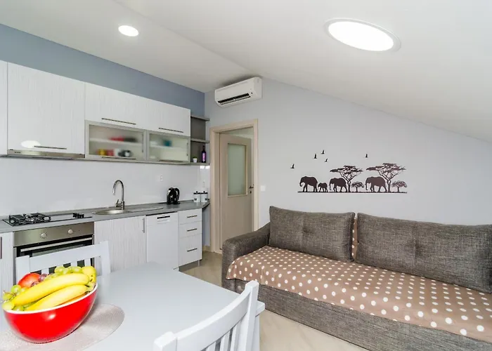 Apartment With Parking Space Banici, Dubrovnik - 23176 Slano